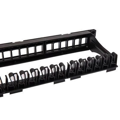 CAT5 CAT6 नेटवर्क पैच पैनल UTP ब्लैंक अनलोडेड RJ45 24 पोर्ट पैच पैनल